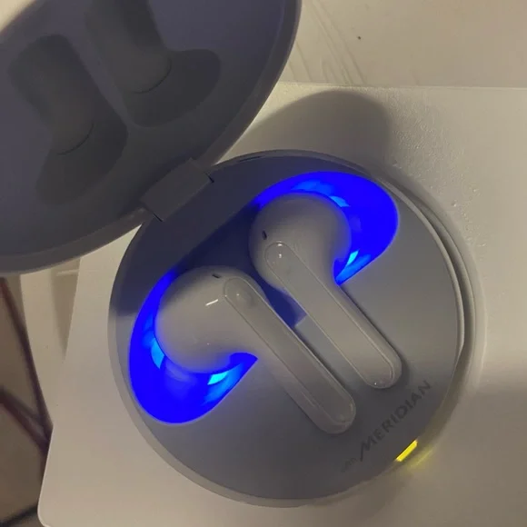 LG Tone free earbuds! NEW